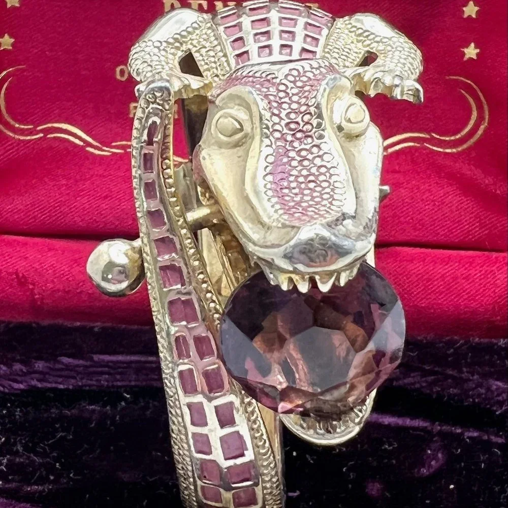 Kafin, New York Vintage Alligator Clamper Bracelet - Picture 1 of 7
